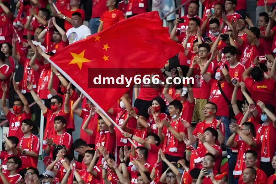 转会窗背后的谈判桌：一位俱乐部体育总监的工作手记